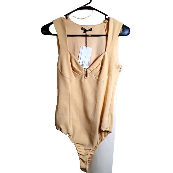 ZARA Size Small Dusty Yellow Deep Cut Neckline Bodysuit‎ New w/Tags -Looks Small - Picture 1 of 4